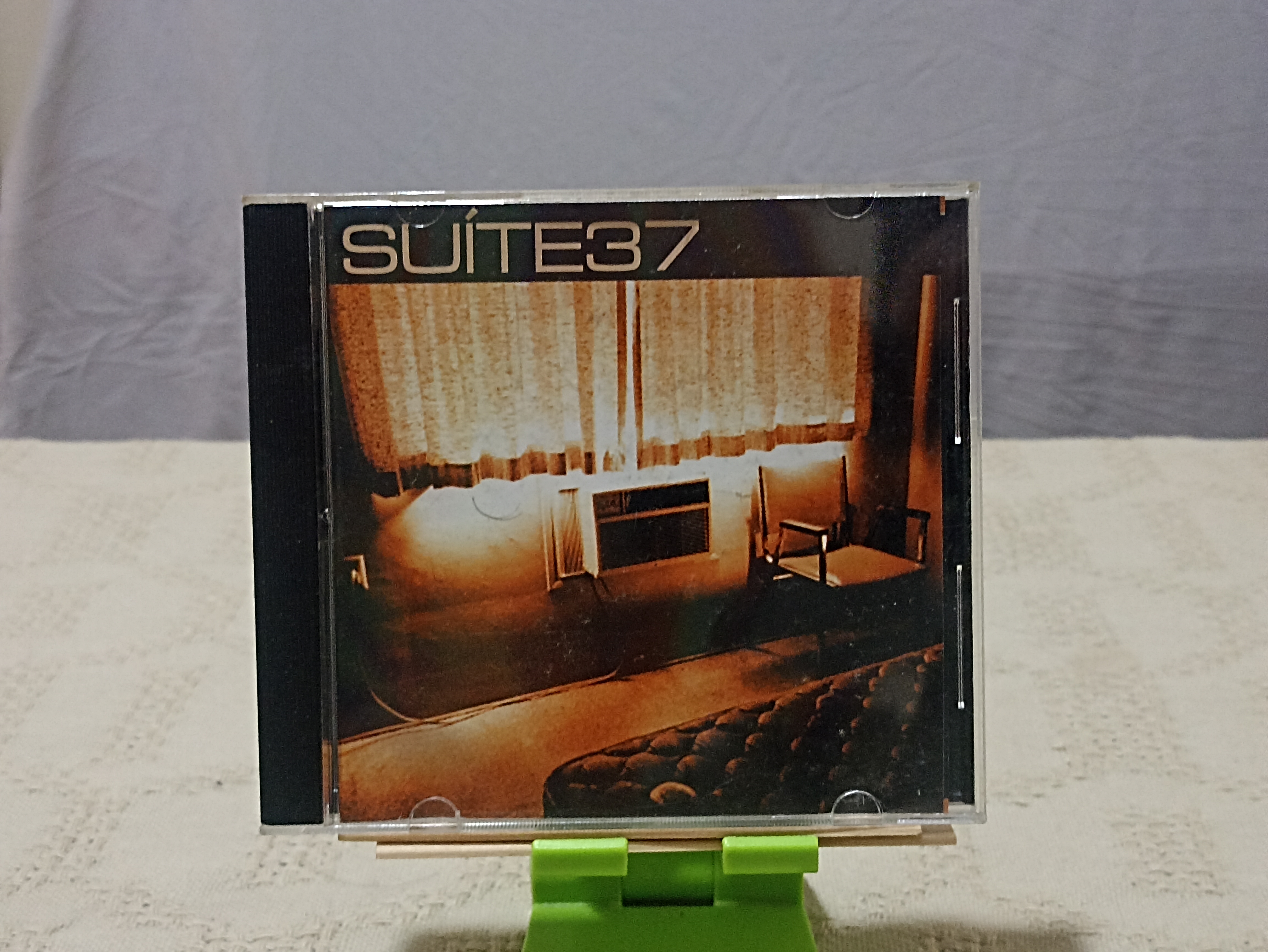 SUÍTE 37